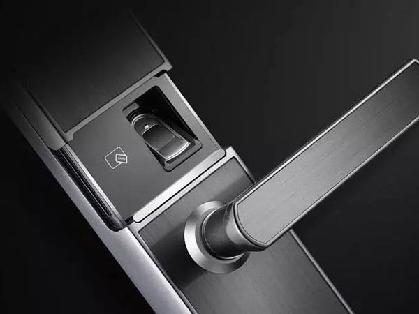 西藏24小时上门开锁公司